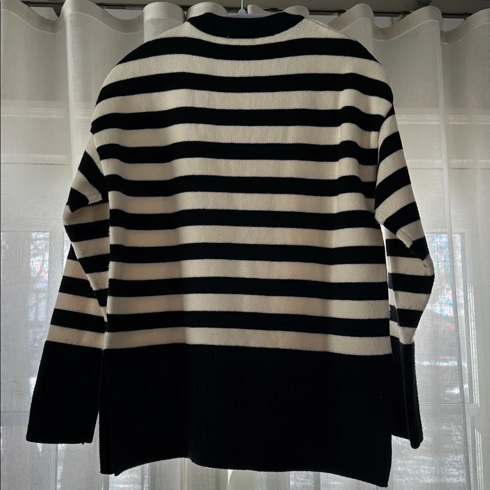 Industry black white striped sweater small